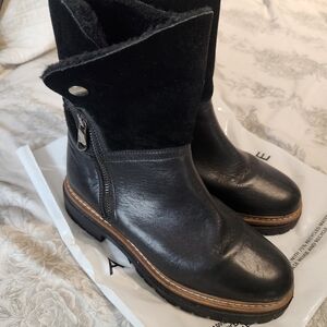Adrienne Vittadini Black Winter Boots
